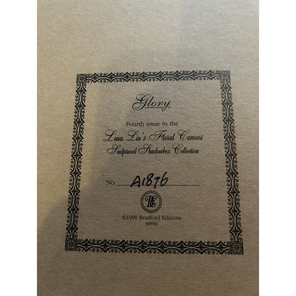 1999 Bradford edition glory Lana floral cameo picture - Picture 5 of 5